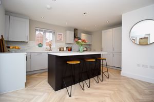 Kitchen/Diner- click for photo gallery